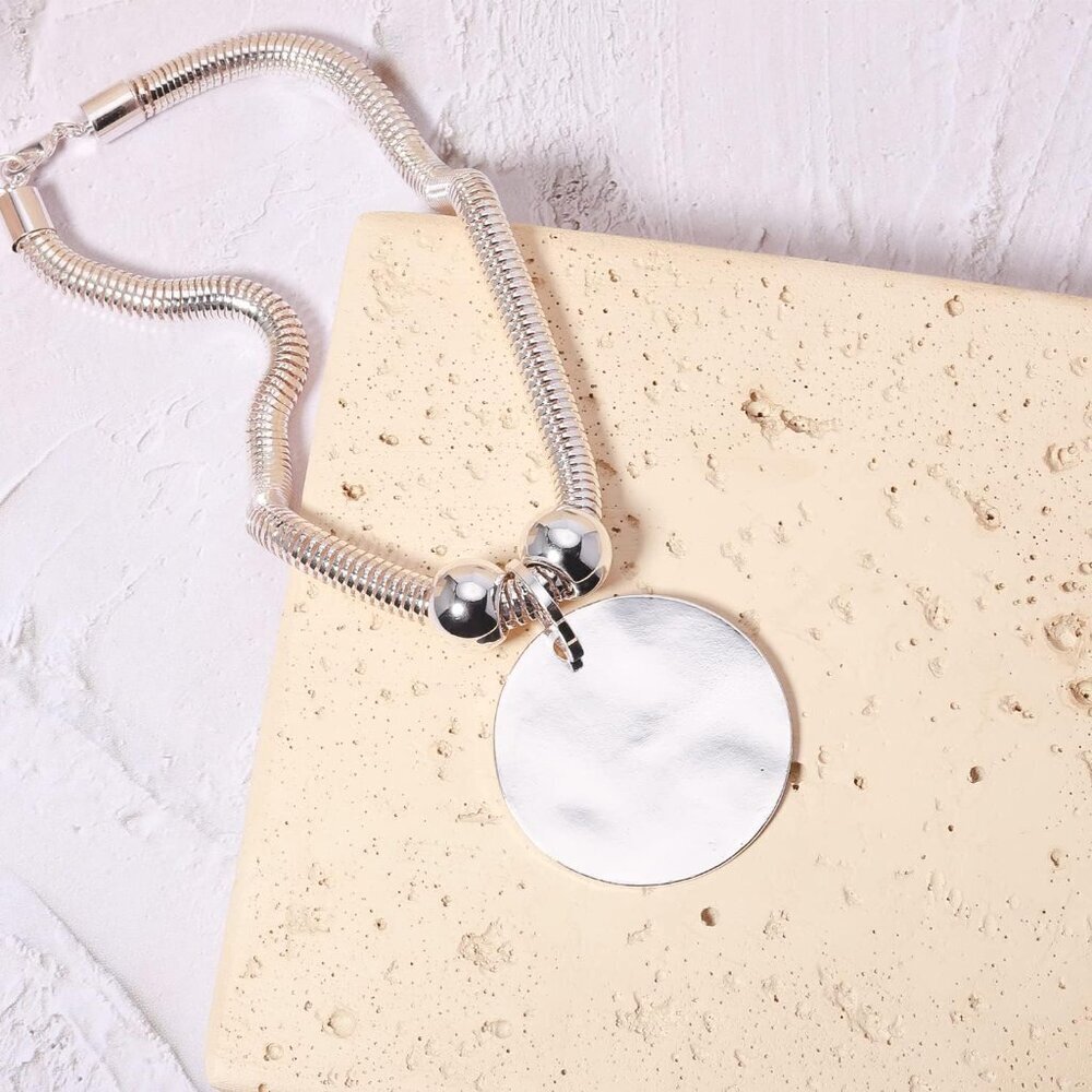 Hammered Silver Necklace Set Statement Jewelry Ch… - image 5